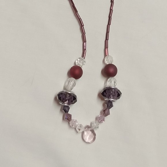 Hand Crafted Mauve/Pink  Beaded Necklace - Picture 4 of 5